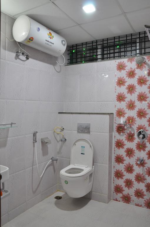 Hotel Av Comforts Bangalore Buitenkant foto